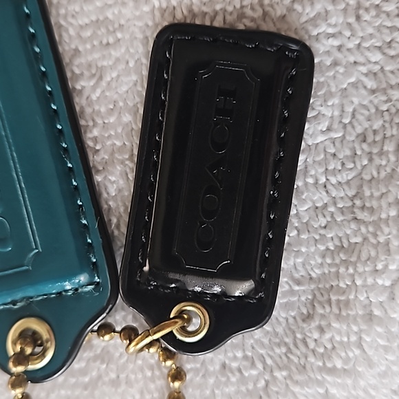 Authentic coach tags - Picture 2 of 4